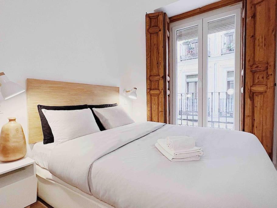 Apartamento Privado De Diseno En Pleno Centro - Atocha Appartement Madrid Buitenkant foto